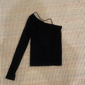 SOLD: BLACK RIBBED ONE SHOULDER LONG SLEEVE TOP